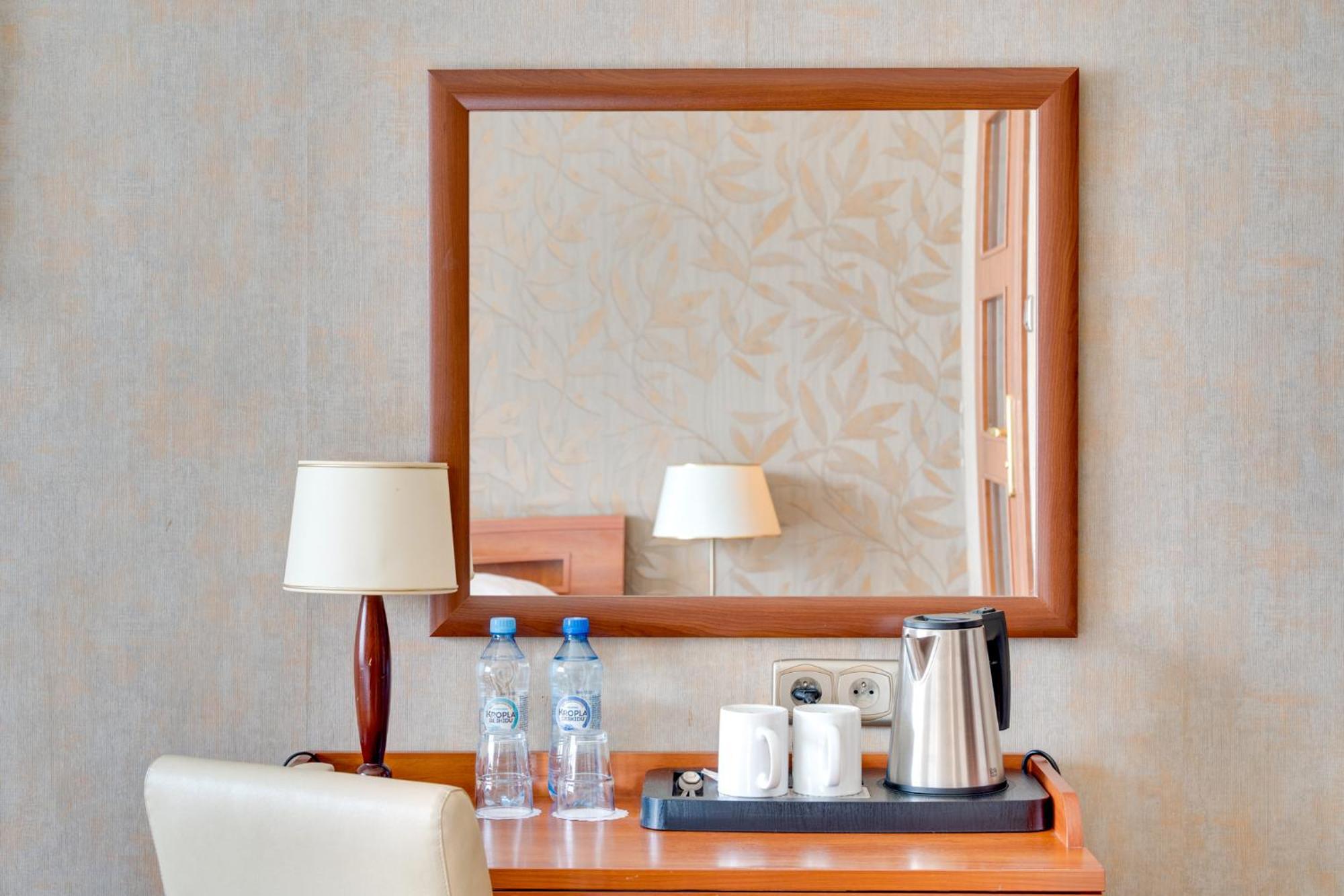 Hotel Diament Vacanza Katowice - Siemianowice Семяновице-Слёнске Экстерьер фото